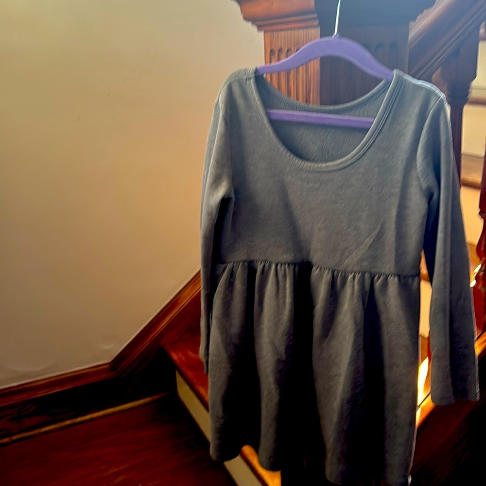 Dress size S 6/6X
